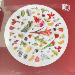 🆕 Factory sealed 750 piece puzzle -home grown